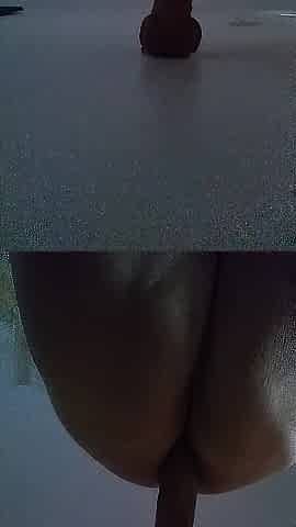 Fresh thrusting dildo 7"
