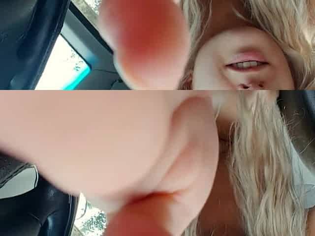 I bang myself in my truck and squirt twat close up