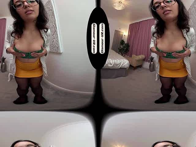 Summer Fox Colourful Secretary With Black Stockings & Xtra Special Toy Tease Treat - 8k Vr