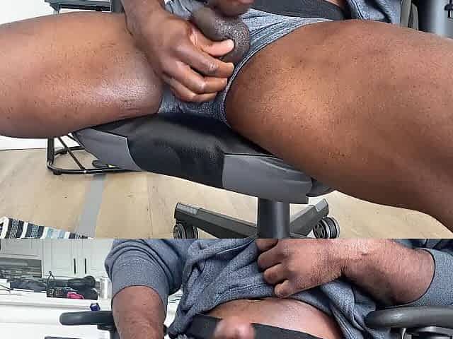 Amateur BBC strokes until h4 cums