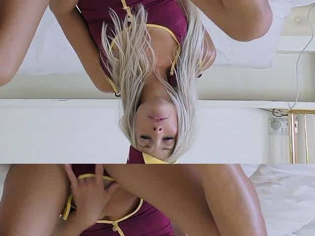 amateur blonde solo webcam