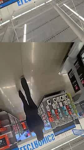 Shy teen craves to bang u in the restroom????