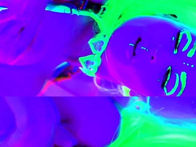 Fetish solo european glam bitch uses vibrator to get off