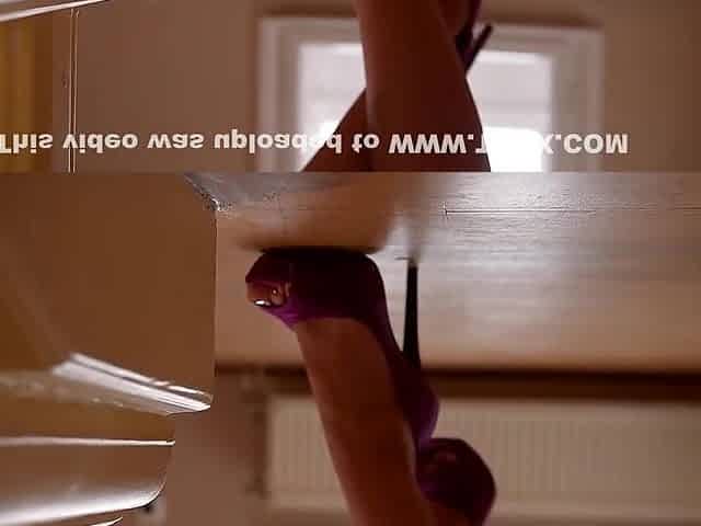 Shoe Sniffing, Toe Sucking & Nylon Foot Fucking With Hot Babe - Cecilia Scott