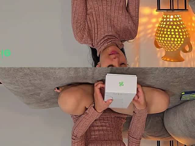 Masturbator Vivifie, he Catches Me Masturbating with My Penis Toy so He Fucks Me Until He Takes