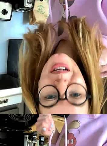 Amateur webcam slut shows tit on cam