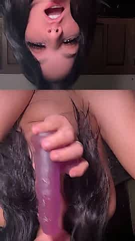 Emo Romanian Whore makes a creamy mess after banging herself????