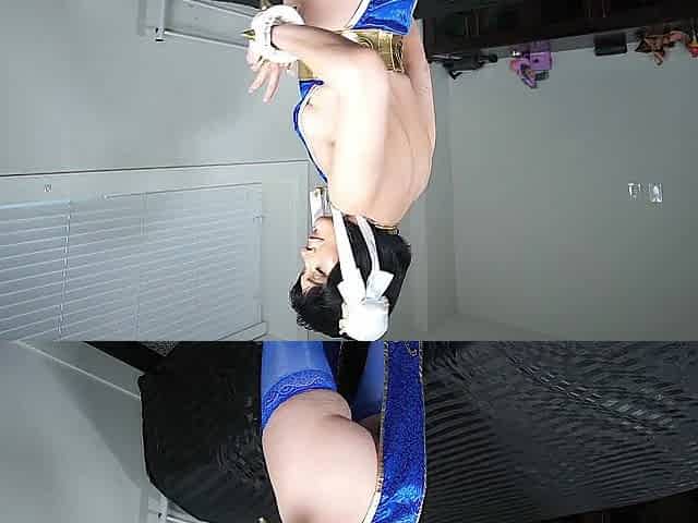 Screwing my consummate snatch in Chun li cosplay