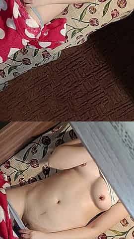 I'm Watching on Stepsister's Masturbation in Bed