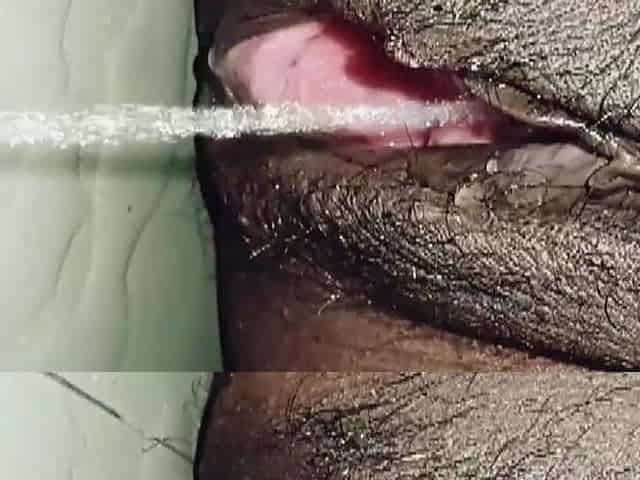 Desi Tamil Divorce MILF Pissing