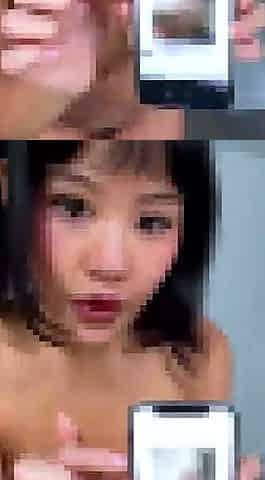 Amateur Webcam Teen Masturbates And Teases
