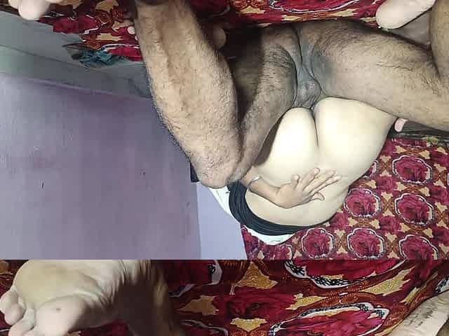 Opening the Pussy of Sister-in-law and Licking It