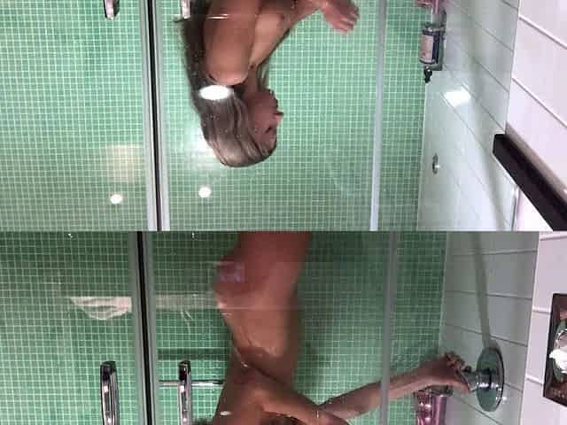 Brunette Solo Webcam Masturbation