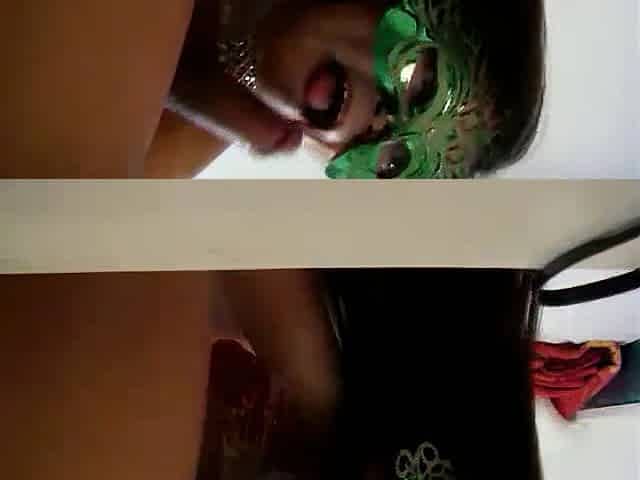 Indian Babe With Mask Blowjob - DesiPapa