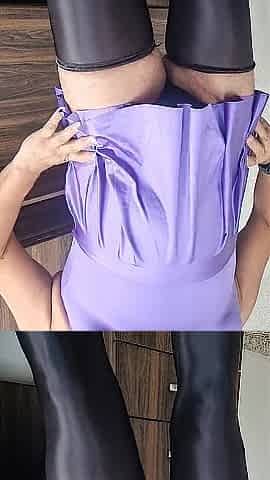 Recent Costume Super Shiny Short Hot and Silky Green Silk Pants Super Taut and Hot