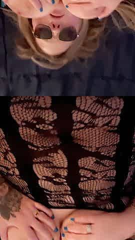 Large titties white gal