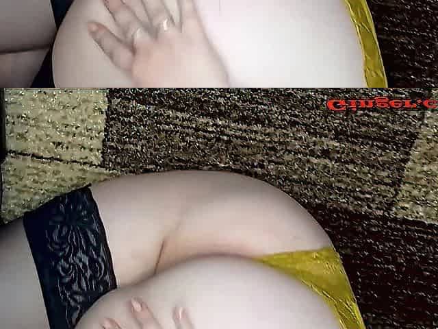 This babe lay down on the carpet and began to widen her legs in nylons and shoes