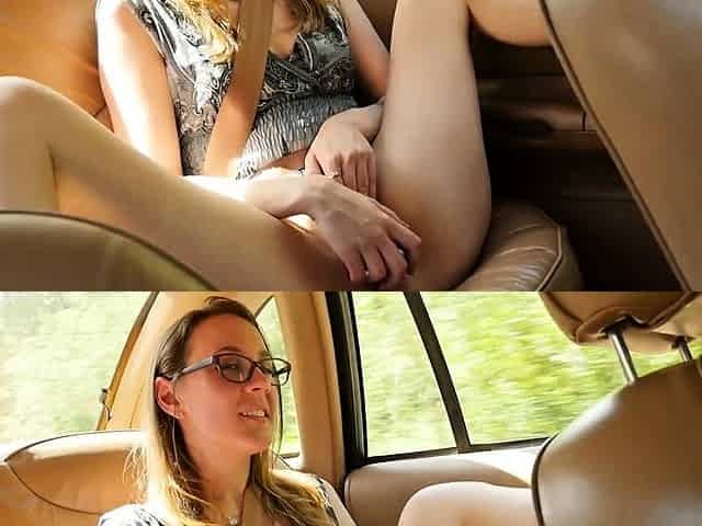 Solo teen toying pussy