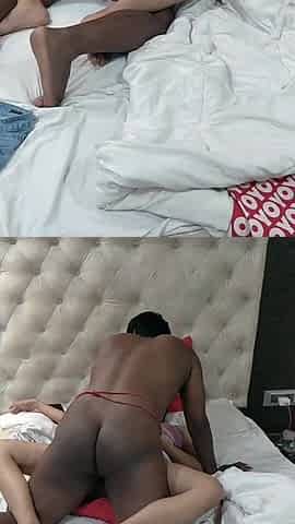 Cam2 Fucking Pussy with Big Penis Sleeves While She's Talking on Phone