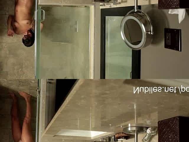 Hawt coed makes her leaking vagina cum