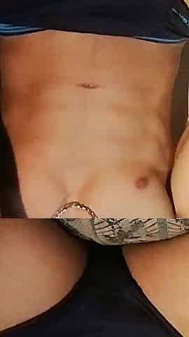 I just wanted to take a picture and ended up masturbating