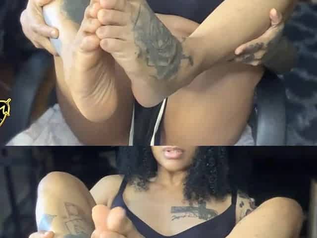Showing Off my Feet