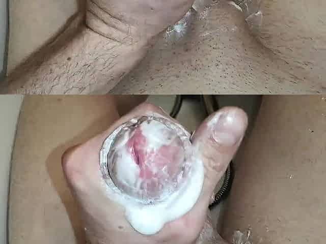 Tugjob in washroom