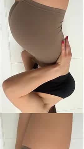consummate butt in hawt leggings fitness model with large melons