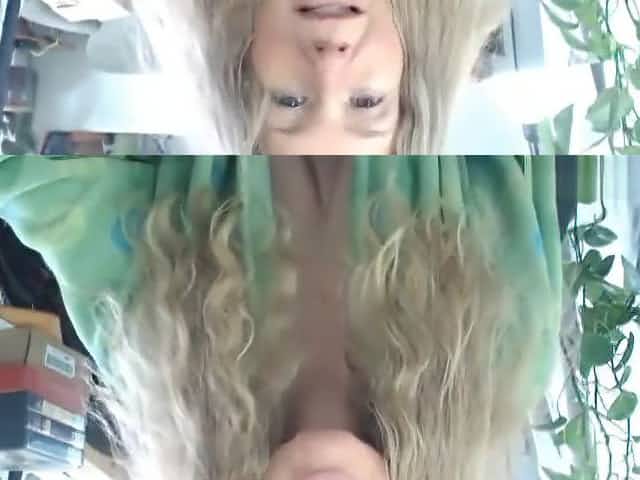 Goddess Kring Masturbating On Web Cam