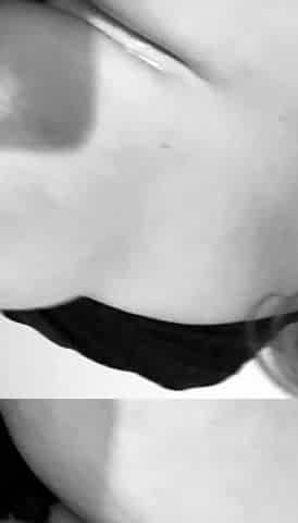 Haley amateur blonde girl toying pussy using a vibrator