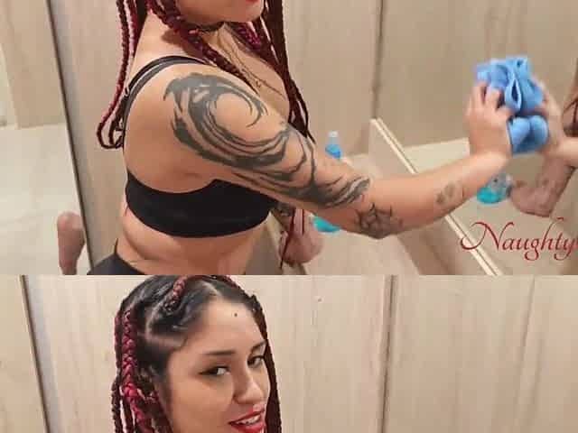 Paying my Large Booty Latin chick Cleaner additional Cash to Finish her Job Nude