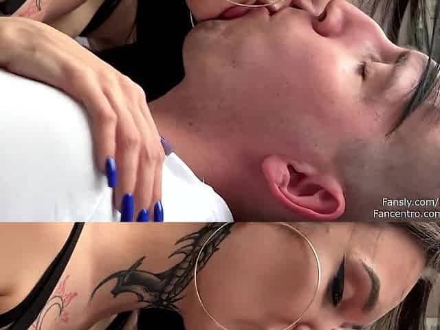 Hawt kisses with lecherous neighbour in leather petticoat