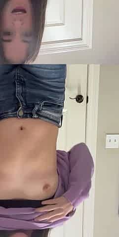 Amateur Webcam Teen Masturbates And Teases