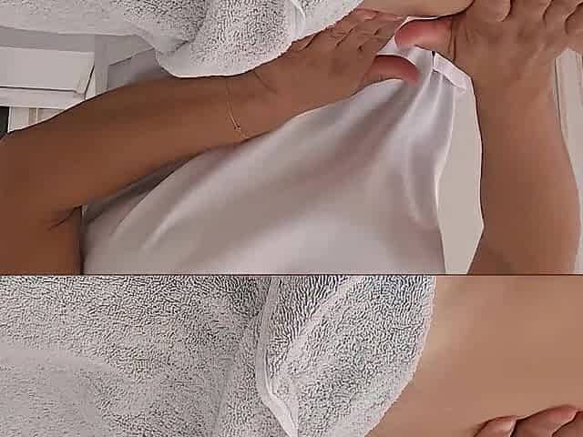 Flawless tugjob with pleased ending in massage parlor