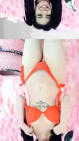 Romanian amateur webcam teen masturbate