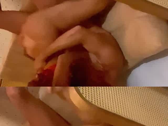 Amateur college pair quiet screw, her roommate is in the next room - Sureau