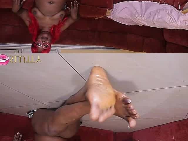 Black amazone feet- Part two