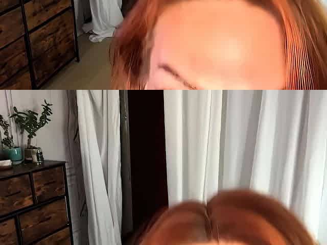 Babe solo toys her pussy