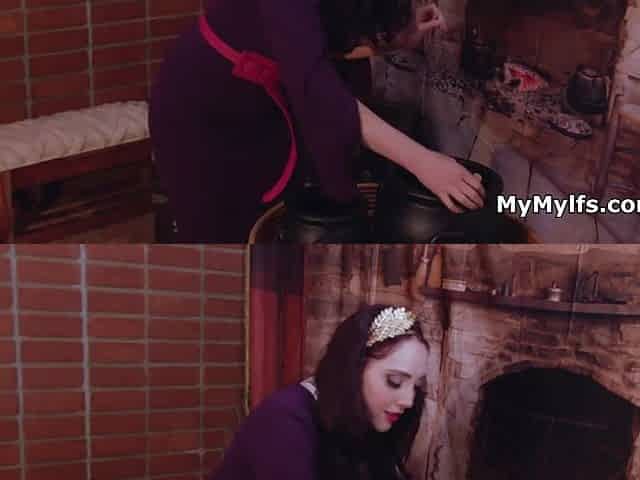 Magic mirror makes the queen arousing