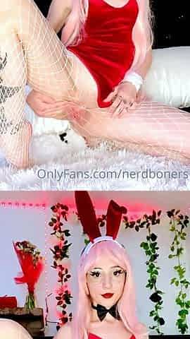 Hot Blondes Ass Loves Toys And Dicks