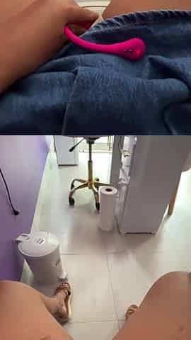 screwing my twat in public in front of my clients
