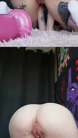 Cute Amateur Webcam Teen Girl Toying and fisting Pussy On Webcam