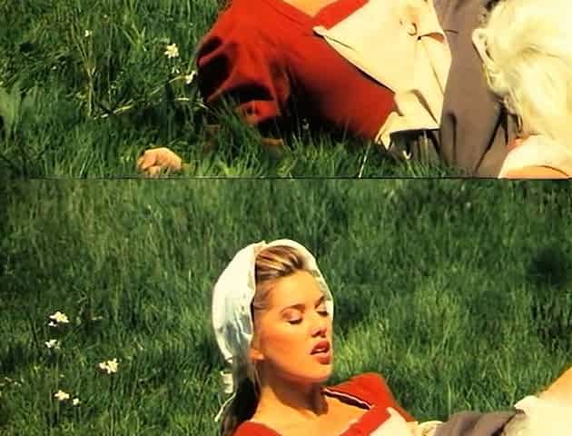 Milf doing blowjob outdoors