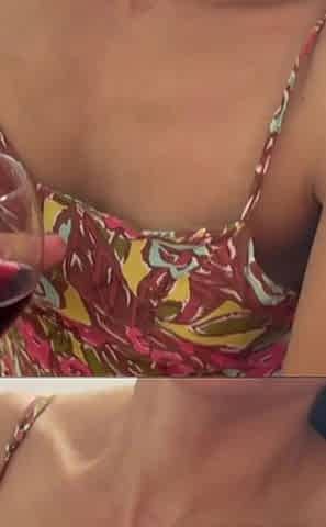 Stepmom Gives Naked Fucking Dating Advice