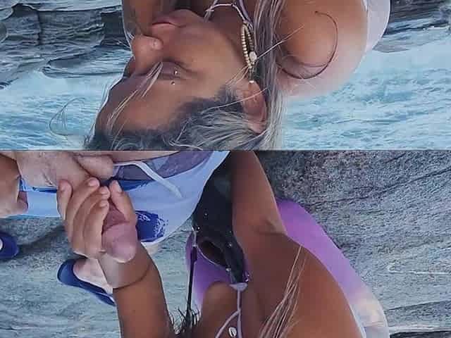A Perfect Feeding on the Beach