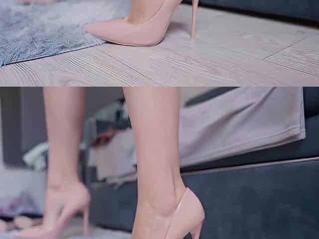 Ideal high heels try on! Nylons Hot Legs and Feet