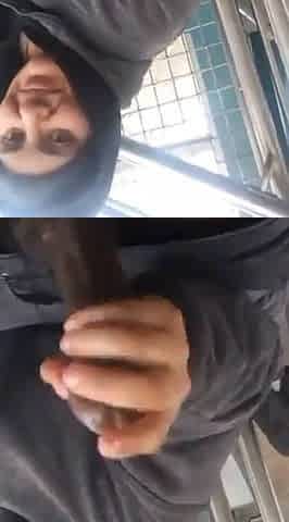 Stranger girl jerking my hard bbc like a pro she just want to give me a lusty handjob