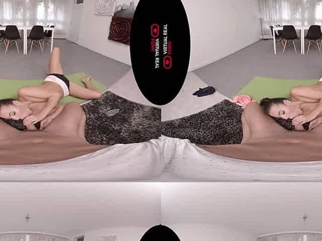 Warming-Up For Yoga - Fit And Sexy Czech Babe - Sexlikereal