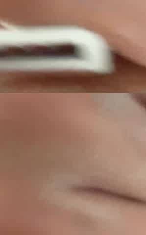 Top Fashion Model Shaves Her Pussy Before General Fashion Perfomance