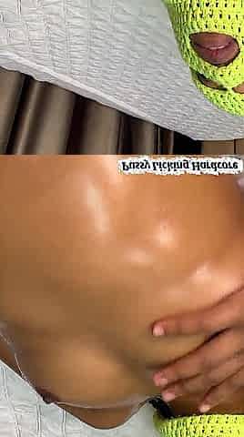 Fleshly Black Lesbos Share Slow Twat Licking & Delicate Fingering Until That babe Squirts